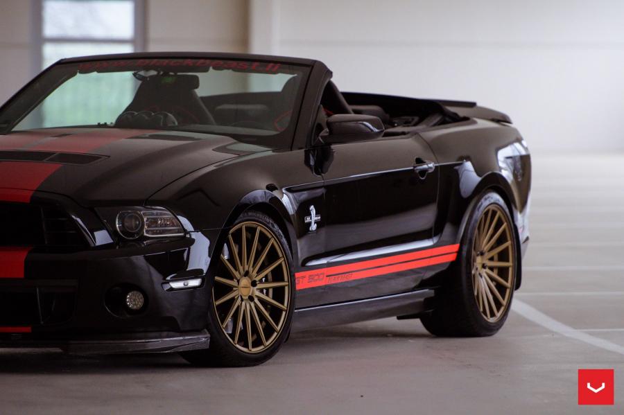 Shelby GT500 Convertible on Vossen Wheels (VFS2) 2017 года  (фото 18 из 30)